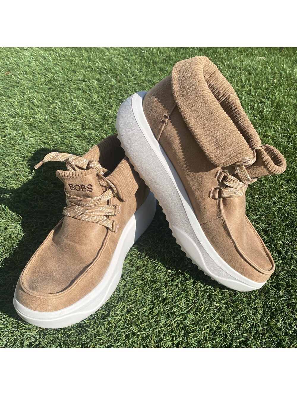 SKECHERS BOBS Skipper Wave Mid Casual Shoes Chestnut, Womens Size 10